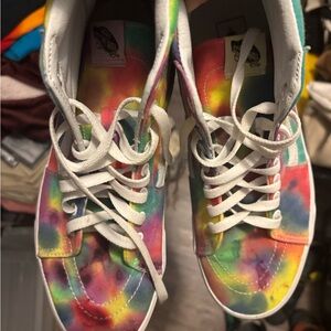 Vans mens Colorful Sk8-Hi Tie-Dye Sneakers